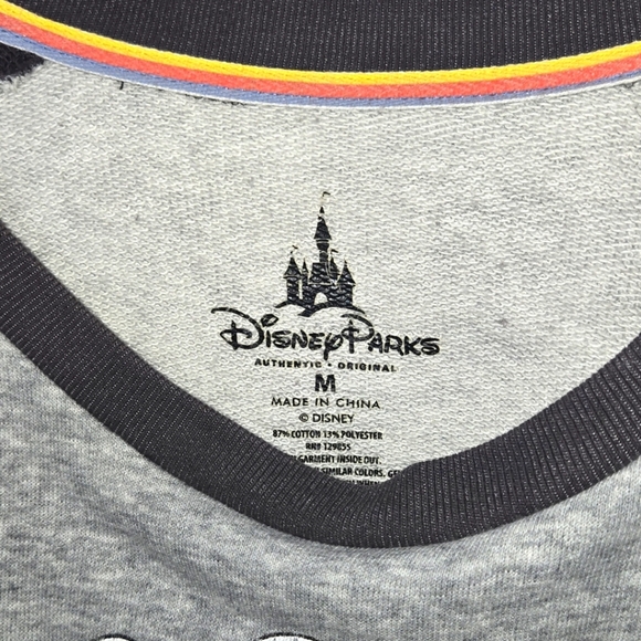 Walt Disney World Mickey Mouse '71 Pullover Cropped Sweatshirt - Picture 4 of 4
